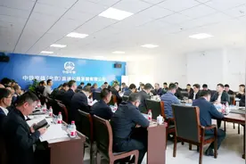 吴家兴组织召开京雄高速公路（北京段）工程建设生产专题会图片