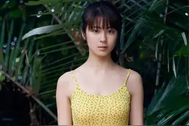 日本模特界的一个新人！爽朗的笑，有隔壁的成熟大姐姐的感觉图片