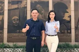 他是两届奥运冠军，如今抱得美女空姐，任大学校长，官至副厅级图片