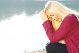 故事：小三上位后，她后悔了图片