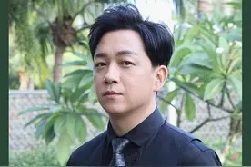 与董洁离婚后无法探望孩子，潘粤明连续8年卡点隔空为儿子庆生图片