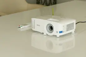 将无接触会议办公贯彻到底！明基E520办公投影机评测图片