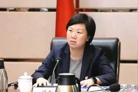 加快构建高效便捷的综合交通体系！吴冈玉听取S226快速通道改造工程方案汇报图片