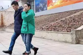 妻子5路透，秦海璐夫妇打扮朴实却最恩爱，刘涛孤身显落寞图片