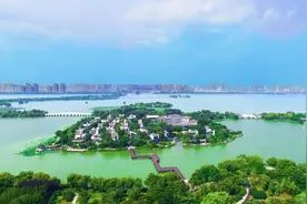 国庆假期，云龙湖迎接大批游客，这里已经开启一场假期盛宴图片