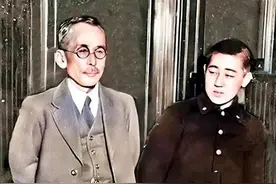 彩色影像：宋美龄，穿黑丝袜的林徽因，比张学良高半头的狗肉将军图片