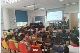 南京市建邺区沿河社区与春晖幼儿园结对，开展共建活动图片