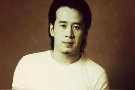 杨坤，艰难的北漂岁月，曾搬家55次，住防空洞图片