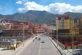 青滇铁路从西宁至昆明，途经玉树、昌都、香格里拉、丽江、大理图片