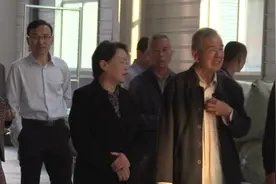 台前县组织退休县级老干部调研观摩重点项目建设和民生实事项目图片