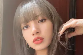 泰国小哥低成本模仿Lisa，简单粗糙但是神还原，lisa看了想打人图片