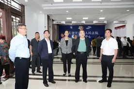 最高人民法院咨询委员会调研组到川渝两地法院 实地调研人民法院服务保障成渝地区双城经济圈建设图片