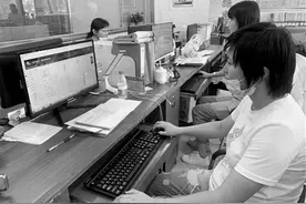 摘掉一堆牌子 不再出具20项证明 苏家屯区为基层社区减负成效显著图片
