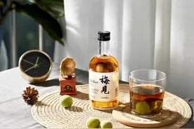 对配制酒有误解？配制酒才是梅酒的流行款啊图片