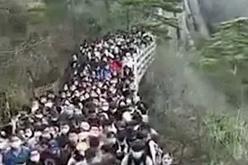 6万人！杭州西湖景区挤爆了！图片