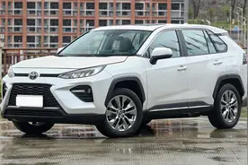 威兰达：外观比RAV4更大，吃92号“粗粮”，销量大涨图片