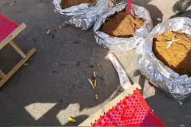 路边上卖的烟丝，很多人感觉都很好奇，跟成品烟比，真的好吸吗？图片