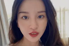小说：“你身上到底怎么回事？”图片
