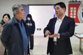 西安建工集团卫勃一行到西安广播电视台参观交流图片