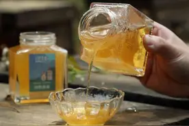 蜂蜜水怎么喝效果好？蜂蜜要怎么喝才正确？图片