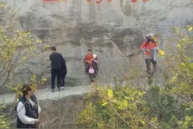 游水泊梁山图片
