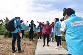 首届陕西网上茶博会走进商洛 局长县长为商洛茶打call图片