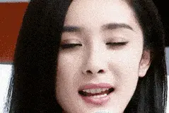范冰冰被杨幂掰弯？和李宇春有诸多情侣款，女女组合太可爱图片