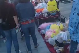 长春桂林路地摊出动，热闹起来了图片