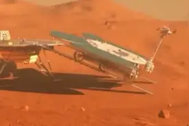 第一个登上太空的宇航员，不是加加林，而是一只狗图片