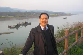 七律·观看电影《长津湖》图片