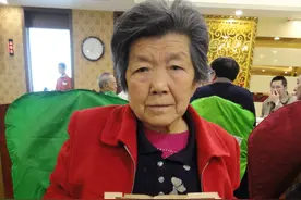 “爹，有一天你会骑着大马来接我吗？”烈士的女儿80岁了，还想看看父亲模样图片