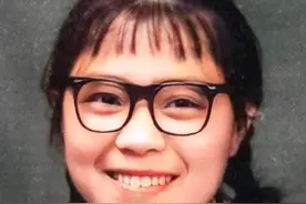 “平凡女性的不平凡”张桂梅图片