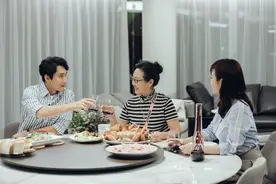 “你反正没工作，大姑姐坐月子你来伺候吧”媳妇3句话回复得漂亮图片
