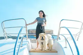 恭喜！港澳知名富商二女儿自曝男友求婚，放弃做律师接手家族生意图片