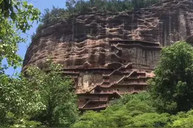 自驾路上 甘肃天水市的麦积山石窟及拍照小技巧与旁类知识图片