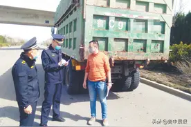控源头 强监管 严末端 桓台县渣土运输车辆全过程监管图片