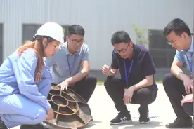 郑乐：环保“守夜人”二十四小时待机，为生态环境安全保驾护航图片