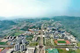 宜宾大学城新生入学手册 三江新区吃！住！行！游！全攻略图片
