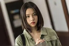 参演薛之谦MV的张艺上，黄景瑜绯闻女友，曾暗讽迪丽热巴是“3”图片