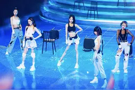 浪姐四公舞台公布，姐姐造型各异太亮眼，网友：终于有女团味儿了图片