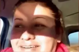 这个糊涂妈妈太搞笑：美国母亲送娃上学，到学校才发现忘带孩子图片