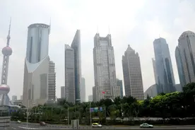 它是上海第2高的摩天大楼，中国大陆第3高楼，世界第8高楼图片