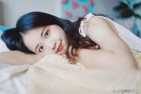 一个爱你的男人，除了亲你、抱你，还会对你做这些事图片