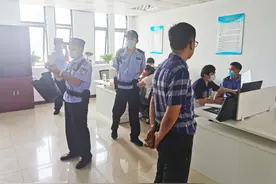 应聘外卖小哥？警方提醒先提防这种套路图片