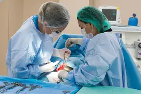 剖腹产手术，应该选什么时间？5个剖腹产孕妈故事的实例说明图片