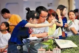 售楼小姐卖出1套100万的房子，有多少提成没看到工资单还真不信图片