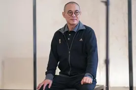 李连杰重出江湖，搭档王家卫、姜文、金城武、黎明，这部电影要炸图片