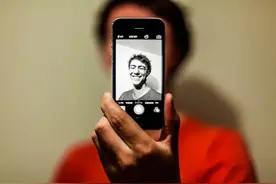 这9款APP不要用！“静默偷拍”已成它们窃取用户隐私的新手段图片