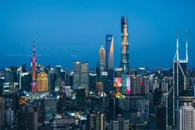 浦东通信30年：从牛棚、泥滩、毒蛇到光网、5G、AI图片