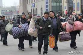 未到年底，“返乡潮”却提前来临，什么原因？内行透露4大因素图片